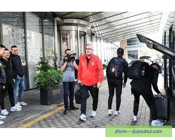 伊万科维奇考察中超联赛为中国男足备战世预赛提供更多选择